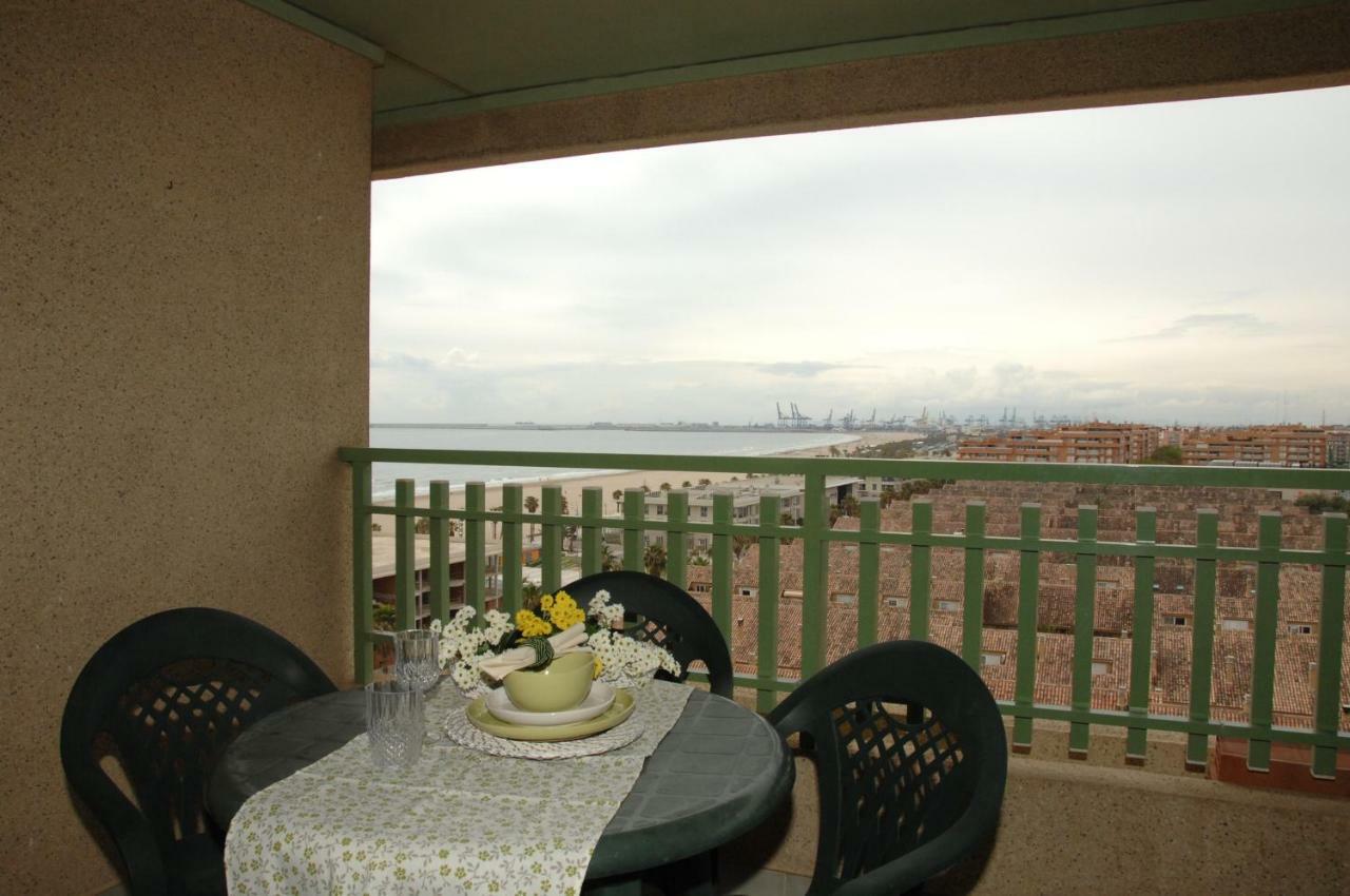 Accommodation Beach Apartments Βαλένθια Εξωτερικό φωτογραφία